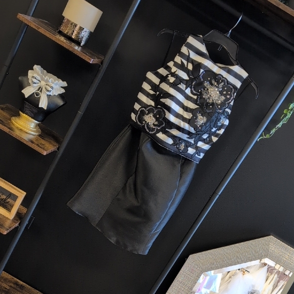 Mac Duggal Dresses & Skirts - Mac Duggal Striped Black and White Mini Dress